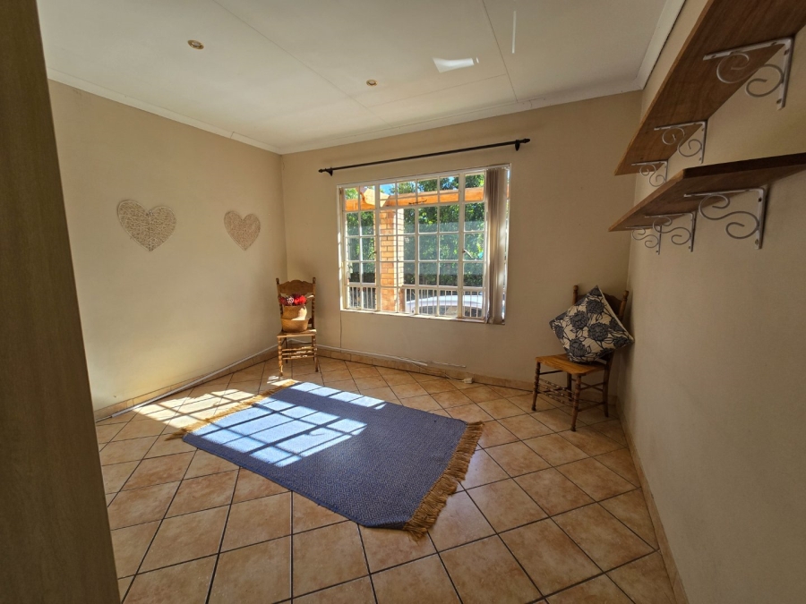4 Bedroom Property for Sale in Dan Pienaar Free State